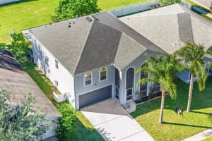 420 BLAKE AVENUE, DAVENPORT, FL 33897 - MLS#MFRO6350901