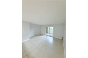 9481 HIGHLAND OAK DRIVE, TAMPA, FL 33647 - MLS#MFRO6350908