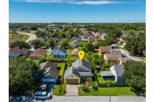 624 CASSINE DRIVE, ORLANDO, FL 32811 Sold 12/08/25