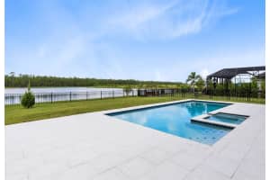 513 MOSAIC BOULEVARD, DAYTONA BEACH, FL 32124 - MLS#MFRO6350994