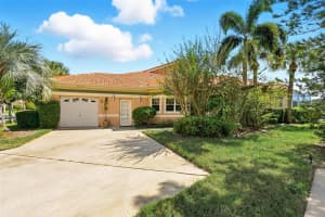 4870 WATERVISTA DRIVE, ORLANDO, FL 32821 - MLS#MFRO6351089