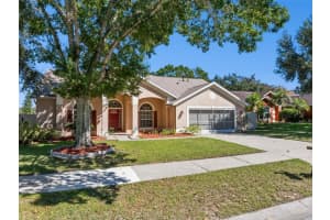808 HIGH POINTE CIRCLE, MINNEOLA, FL 34715 - MLS#MFRO6351099