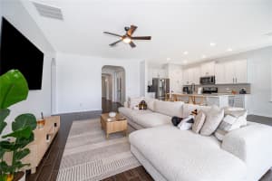 2022 REDBAY AVENUE, MINNEOLA, FL 34715 Sold 12/09/25