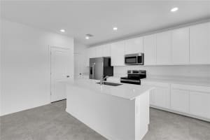 1021 WATERFALL BOULEVARD, DAVENPORT, FL 33837 - MLS#MFRO6351299