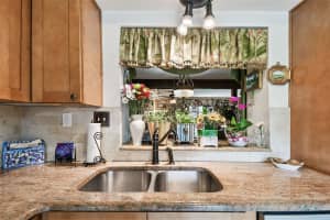 335 LAKE FAITH DRIVE, MAITLAND, FL 32751 - MLS#MFRO6351302