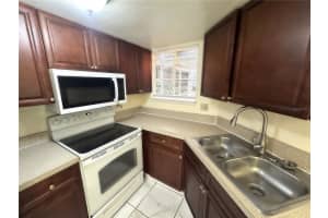 1932 LAKE ATRIUMS CIRCLE, ORLANDO, FL 32839 - MLS#MFRO6351314