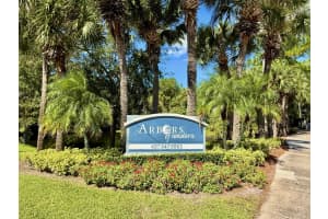 3846 BAY CLUB CIRCLE, KISSIMMEE, FL 34741 - MLS#MFRO6351353