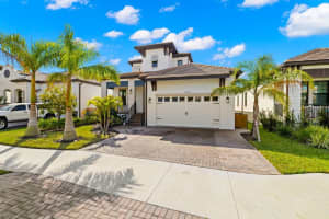 2630 YELLOW SUNDIAL LOOP, RUSKIN, FL 33570 - MLS#MFRO6351365