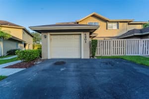 4201 120TH LANE, SUNRISE, FL 33323 - MLS#MFRO6351385