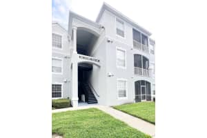 8101 COCONUT PALM WAY, KISSIMMEE, FL 34747 - MLS#MFRO6351411