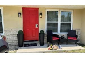 8061 PUFFIN DRIVE, ORLANDO, FL 32825 - MLS#MFRO6351488