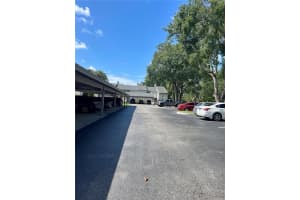 572 BRECKENRIDGE VILLAGE, ALTAMONTE SPRINGS, FL 32714 Sold 11/25/25