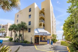 425 ATLANTIC AVENUE, NEW SMYRNA BEACH, FL 32169 - MLS#MFRO6351589