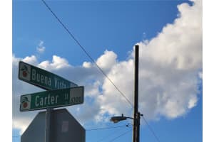 S BUENA VISTA AVE, ORLANDO, FL 32835 - MLS#MFRO6351745