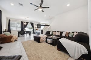 1068 PAPAYA CIRCLE, DAVENPORT, FL 33897 - MLS#MFRO6351793