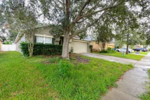 2436 NORWOOD PLACE, TAVARES, FL 32778 - MLS#MFRO6351841