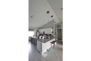 1730 EAST PARKWAY, DELAND, FL 32724 - MLS#MFRO6351856