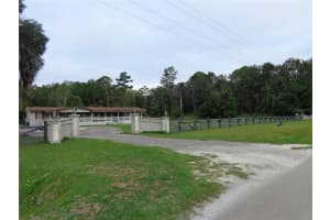 5717 COUNTY ROAD, LAKE BUTLER, FL 32054 - MLS#MFRO6351893