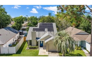 682 ASCOT CIRCLE, ORLANDO, FL 32825 - MLS#MFRO6351916