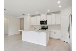 1647 BARK RIDGE DRIVE, AUBURNDALE, FL 33823 Sold 11/18/25