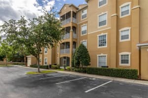2785 Almaton Loop #202, KISSIMMEE
