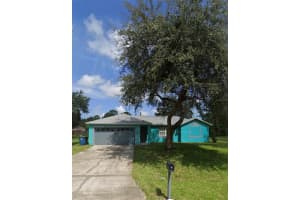 1561 Republic St Se, PALM BAY