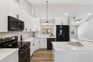 3015 RIVIERA BAY COURT, OVIEDO, FL 32765 - MLS#MFRO6352295