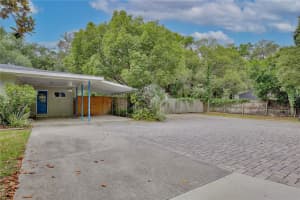 354 MONROE AVENUE, APOPKA, FL 32703 - MLS#MFRO6352316