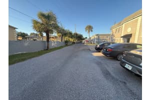 2787 L B MCLEOD ROAD, ORLANDO, FL 32805 - MLS#MFRO6352318