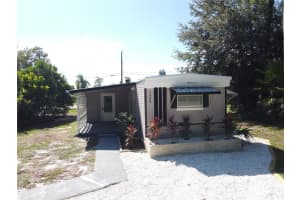 5408 PINELAND AVENUE, PORT ORANGE, FL 32127 - MLS#MFRO6352322