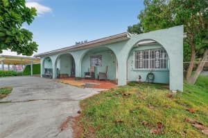 6207 BLOSSOM AVENUE, TAMPA, FL 33614 - MLS#MFRO6352379
