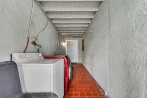 6207 BLOSSOM AVENUE, TAMPA, FL 33614 - MLS#MFRO6352379