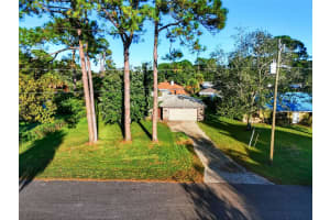 6017 FLAMINGO AVENUE, COCOA, FL 32927 - MLS#MFRO6352400