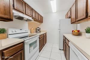 508 COTTONWOOD DRIVE, ALTAMONTE SPRINGS, FL 32714 - MLS#MFRO6352437