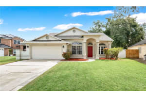 10805 OAK GLEN CIRCLE, ORLANDO, FL 32817 - MLS#MFRO6352576