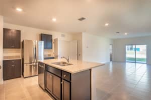 2464 RIBBON FALL AVENUE, DAVENPORT, FL 33837 - MLS#MFRO6352586