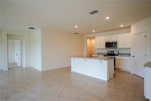 1226 RED HILL ROAD, DAVENPORT, FL 33837 - MLS#MFRO6352611