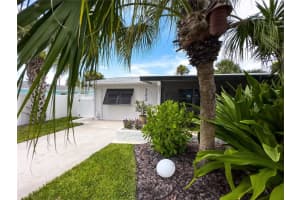 322 5TH STREET, FLAGLER BEACH, FL 32136 Sold 11/14/25