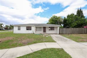 810 S Swinton Ave, DELRAY BEACH