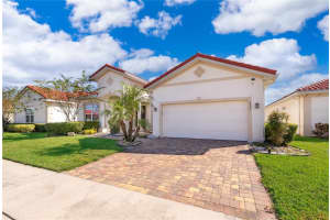 2335 SYMPHONY CIRCLE, ST CLOUD, FL 34771 - MLS#MFRO6352975