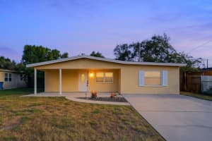 7710 BROOKSIDE LANE, TAMPA, FL 33615 - MLS#MFRO6353131