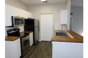 844 GRAND REGENCY POINT, ALTAMONTE SPRINGS, FL 32714 - MLS#MFRO6353133