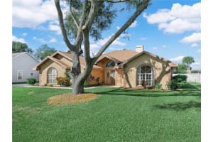 805 Carlton Ct, WINTER HAVEN