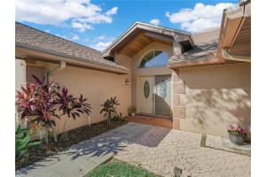 805 CARLTON COURT, WINTER HAVEN, FL 33884 - MLS#MFRO6353167