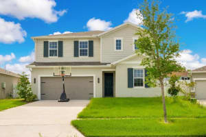 332 Bow Ln, HAINES CITY