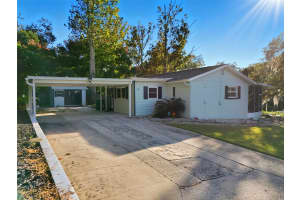 198 LAKE FRANKLIN DRIVE, MOUNT DORA, FL 32757 - MLS#MFRO6353312