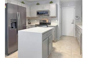 10831 SATINWOOD CIRCLE, ORLANDO, FL 32825 - MLS#MFRO6353326