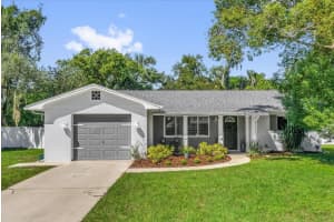 26 Lilac Dr, DEBARY