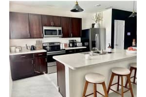 1517 SOUTHBURY DRIVE, KISSIMMEE, FL 34744 - MLS#MFRO6353356