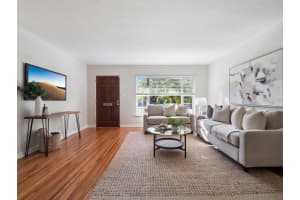 1725 OAKMONT LANE, ORLANDO, FL 32804 - MLS#MFRO6353452